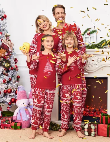 Vista 4 de Ekouaer Pijamas de Navidad para la familia, pijamas de manga larga a juego con pantalones a cuadros, ropa de dormir suave para descansar