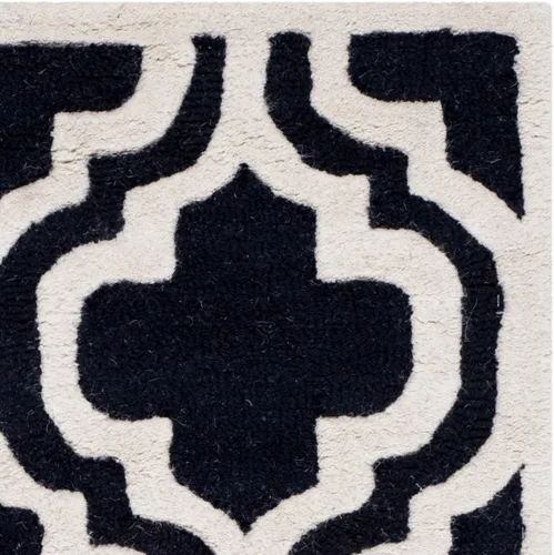 Vista 4 de SAFAVIEH Cambridge Collection CAM132E - Alfombra decorativa de lana marroquí de primera calidad, 2 x 3 pies, color negro y marfil