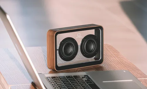 Vista 3 de IPPINKA Mage - Altavoz Bluetooth transparente, color nogal, recargable, hasta 8 horas de tiempo de reproducción