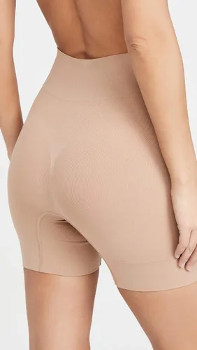 Vista 3 de Yummie Bria - Pantalones cortos para mujer, sin rodillos, dobladillo ancho