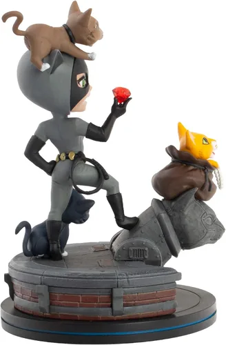 Vista 6 de QMx Catwoman Q-Fig Elite