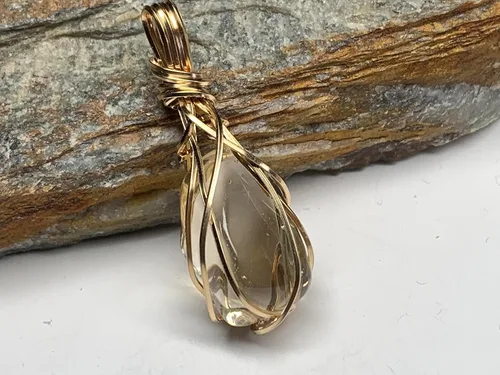 Vista 36 de 66 necklace pendant gemstones choose from moldavite, citrine, or herkimer diamond