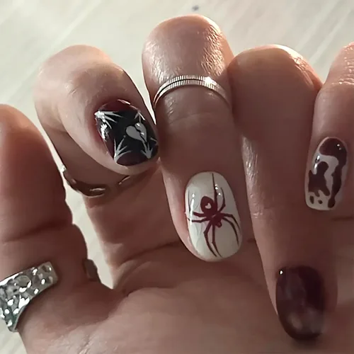 Vista 12 de Uñas postizas a presión degradadas con purpurina de longitud corta, uñas postizas en forma de ataúd con diseño de hojas de corazón, 24 uñas postizas