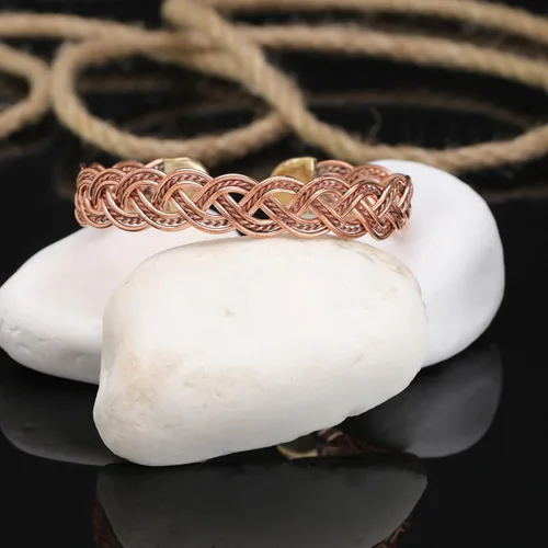 Vista 21 de Handmade Elegant Copper Bracelet for Women - Pure Copper Bracelet for Pain Relief and Stress Relief - Adjustable Entwisted Copper Bracelet to Fit