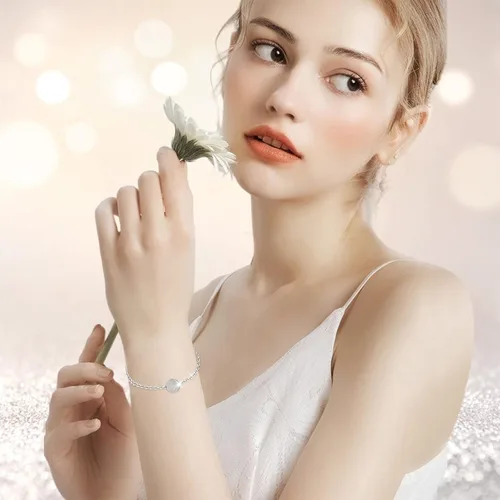 Vista 4 de Cadenas de eslabones de pulsera, pulsera personalizada con inicial de acero inoxidable chapada en plata, joyería delicada con dije de moneda