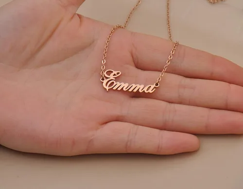 Vista 4 de GR35Z9 Collar con colgante personalizado con nombre de mamá en oro y plata