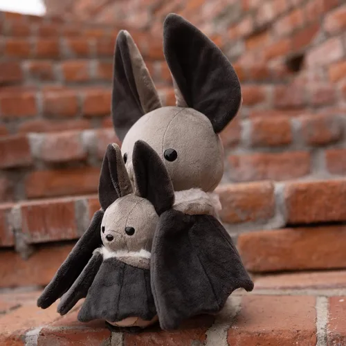 Vista 6 de Bellzi Bat - Lindo juguete de peluche – Adorable juguete de peluche suave de murciélago y regalos – Regalo perfecto para todas las edades – Batti