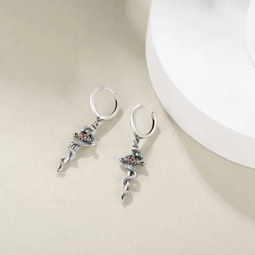 Vista 4 de Aretes de plata de ley con estampado de pata, espada, pavo real, calavera, perro, gato, serpiente, pequeños aretes de aro para cachorros, joyería