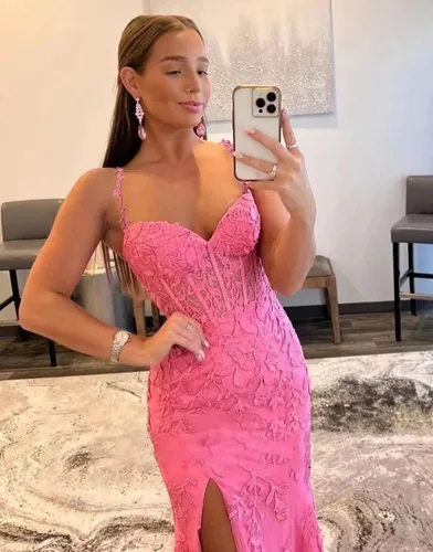 Vista 5 de Vestido de fiesta de sirena para mujer, largo de tul con cuello en V, apliques de encaje, tirantes delgados, vestidos formales de fiesta de noche