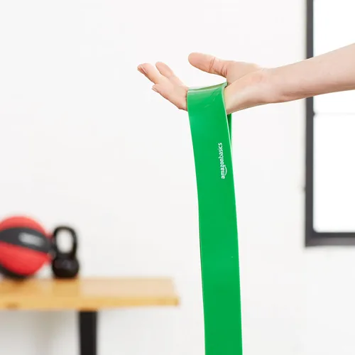 Vista 2 de Amazon Basics - Banda de resistencia para dominada, 1-3/4 pulgadas (50 a 125 libras), verde