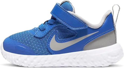 Vista 21 de Nike Revolution 5 tenis para correr para niños en edad escolar