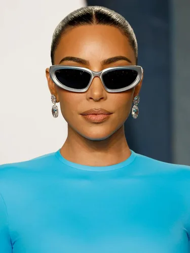 Vista 2 de PORADAY Wrap Around Fashion Sunglasses for Women Men Silver Oval Sports Sun Glasses Trendy Outdoor Eyewear Y2K Shades