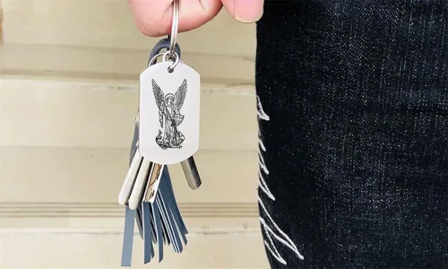 Vista 4 de Pulsera de cuero magnética católica con protección de oración de Cristo Arcángel San Miguel, religiosa y cristiana, amuleto de San Ángel, bautizo