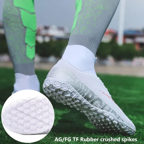 Vista 8 de Kikaluo Zapatos de fútbol para hombre con tacos de fútbol con cordones antideslizantes con puntas cortas y suelas de goma para interiores firmes
