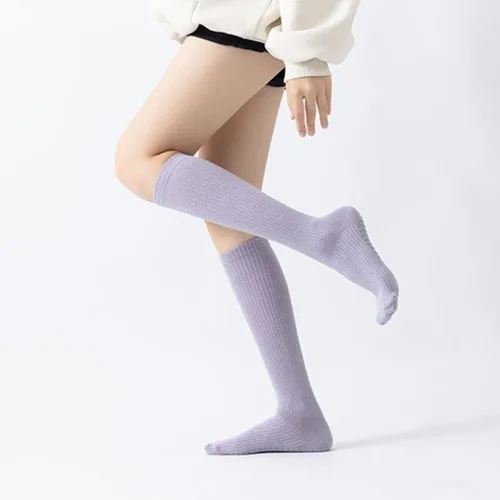 Vista 9 de Calcetines de yoga y pilates con empuñaduras para mujer, antideslizantes, de colores, acolchados, hasta la rodilla, calcetines para bailar ballet