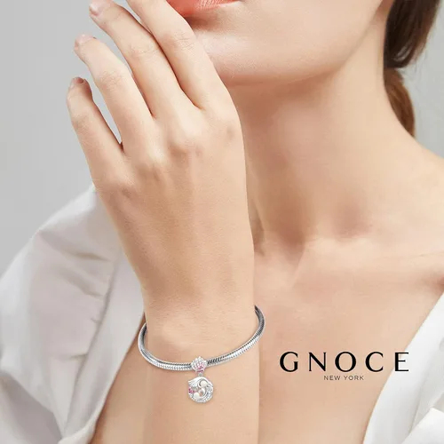 Vista 5 de GNOCE Dije de plata de ley 925 con diseño de sirena y perlas de oro rosa con circonitas cúbicas para pulseracollar, regalo para mujer (2 plata)