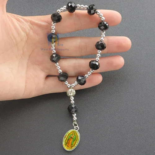 Vista 4 de Pulsera religiosa de cristal, 12 pulseras de Nuestra Señora de Guadalupe para Primera Comunión Bautizo Favor