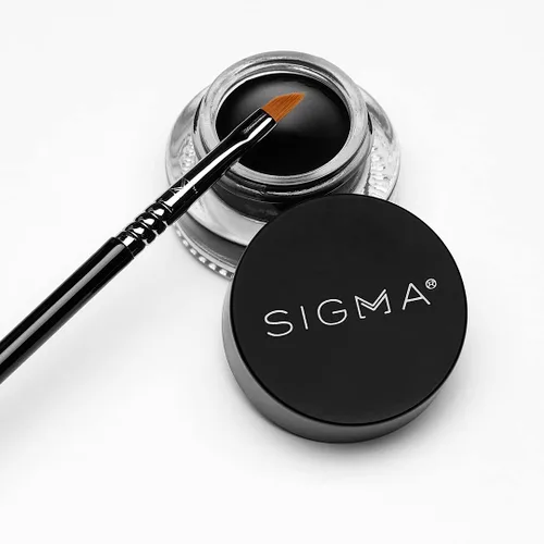 Vista 4 de Sigma Beauty Cepillo E06 Winged Liner™, pincel de maquillaje delineador