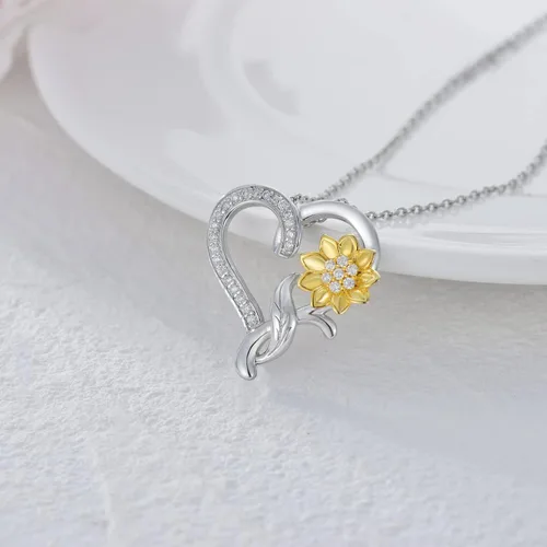 Vista 3 de Moissanite Sunflower Heart Necklace for Women, You Are My Sunshine Pendant 925 Sterling Silver 18k Gold Plated Love Heart Jewelry Gift for Her,Wife