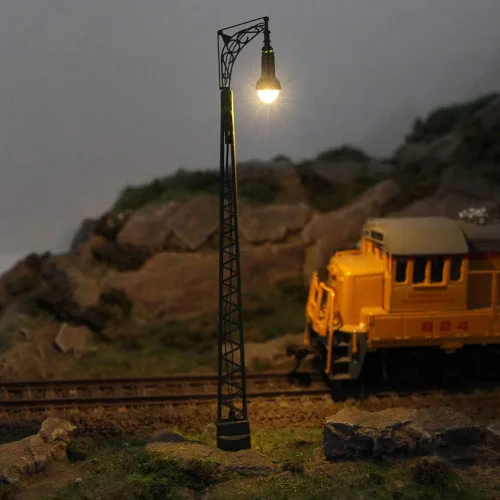 Vista 3 de LQS65 3pcs Modelo Trenes Escala HO 1:87 Lámparas de luz de calle Poste de mástil (escala HO)