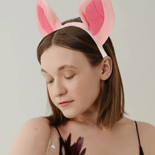 Vista 3 de Beaupretty Diadema con orejas de cerdo para Halloween y cosplay, diadema de animales de felpa para mujeres y niñas, color rosa