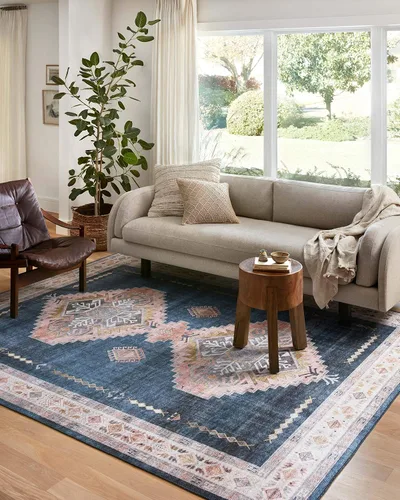 Vista 2 de Loloi Heidi Collection HEI-03 - Alfombra decorativa de mezclilla y rubor de 2 pies 3 pulgadas x 3 pies 9 pulgadas
