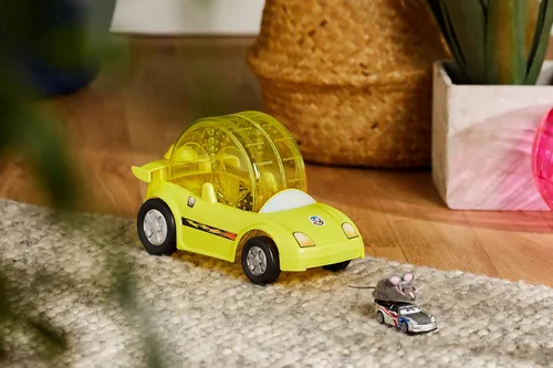 Vista 2 de Kaytee Critter Cruiser juguete para animales pequeños, los colores pueden variar.