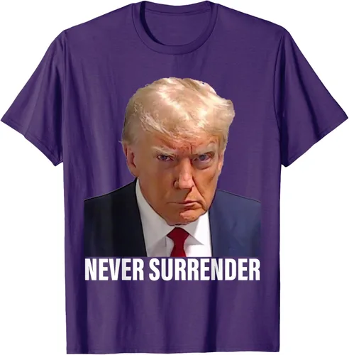 Vista 49 de Camiseta Pro Trump Mugshot Never Surrender para hombre y mujer, Negro