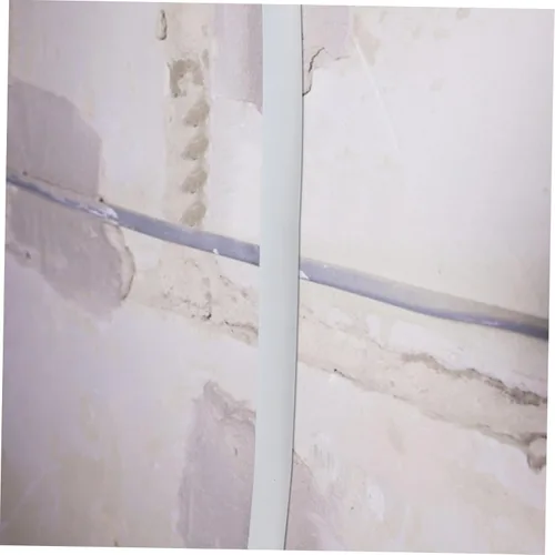 Vista 8 de Cubierta de cable de PVC para suelo, protector de gestión de cables autoadhesivo para ocultar cables eléctricos, uso exterior, ocultador de alambre