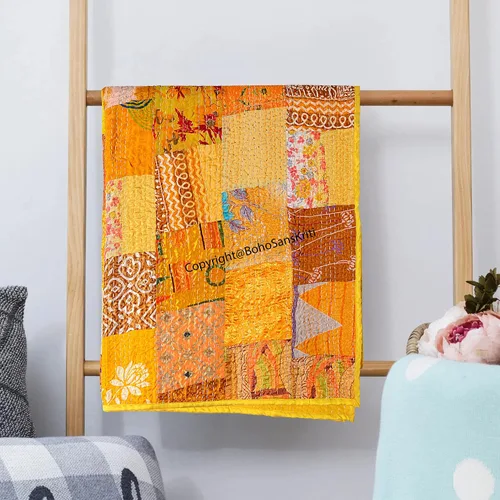 Vista 19 de Boho Sanskriti Colcha de seda india Kantha de retazos de seda tamaño Queen Twin Patola Colcha Negro