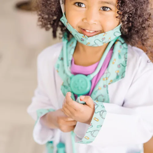 Vista 3 de Melissa & Doug - Disfraz para jugar a ser doctor (embalaje libre de frustración)
