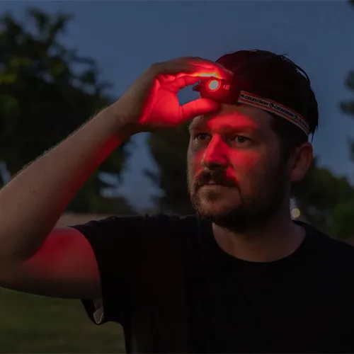 Vista 2 de Celestron – Linterna de visión nocturna para la cabeza – Múltiples modos de luz – Incluye configuración SOS – Ideal para astronomía y campamento
