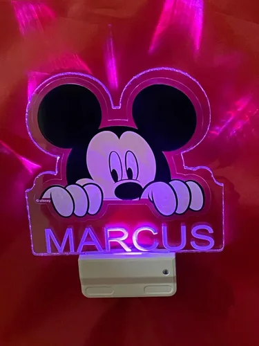 Vista 6 de Mirror Mania Store Lámpara de mouse con enchufe de luz nocturna LED personalizada grabada gratis hecha a pedido, decoración de habitación de niñas