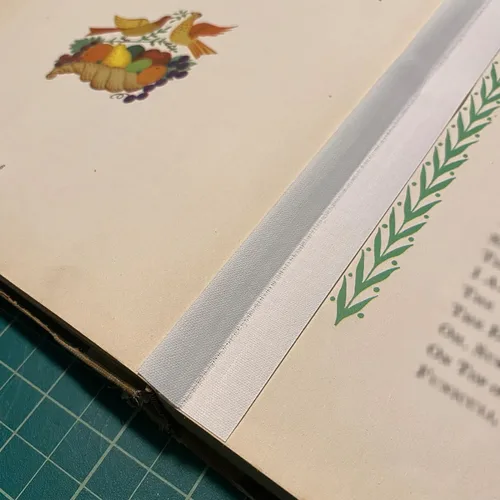 Vista 5 de Lineco, Cinta de reparación de libros activada por agua, para cubiertas de bisagras, folletos de reparación, cubiertas y páginas de papel, sin