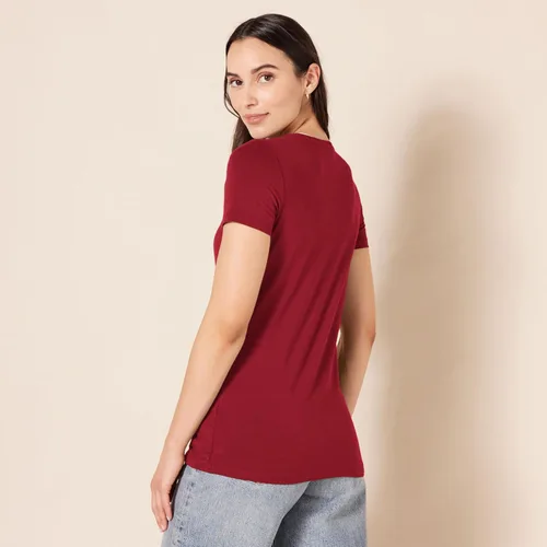 Vista 137 de Amazon Essentials Women's Regular-Fit Short-Sleeve Crewneck T-Shirt
