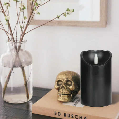 Vista 5 de Velas de pilar sin llama negras con temporizador de 6H, alimentadas por batería AAA, mecha y cera reales, velas LED parpadeantes con tema