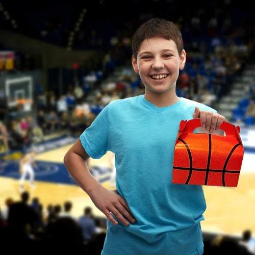 Vista 6 de ArtCreativity Bolsas de regalo de fiesta de baloncesto para dulces, galletas y deportes, cajas de recuerdos de fiesta temática de deportes, paquete