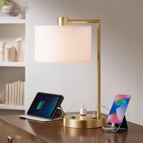 Vista 3 de Colby lámpara de mesa de níquel pulido con salida y puerto USB