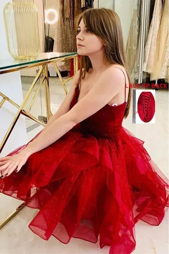 Vista 2 de Vestidos cortos de graduación con tirantes delgados de tul con purpurina para adolescentes, vestidos de regreso a casa escalonados 2024 con cuello