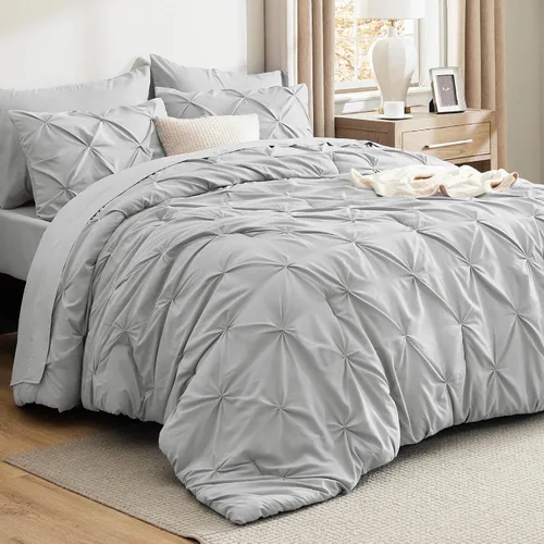 Vista 47 de Bedsure - Juego de edredón tamaño individual gris - Ropa de cama tamaño individual en una bolsa de 5 piezas, juego de cama Pintuck GentleSoft™