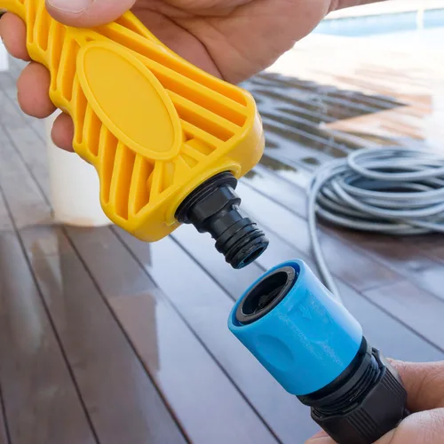 Vista 7 de Pistola de Agua a Presión con Depósito 8 en 1 Forzater InnovaGoods