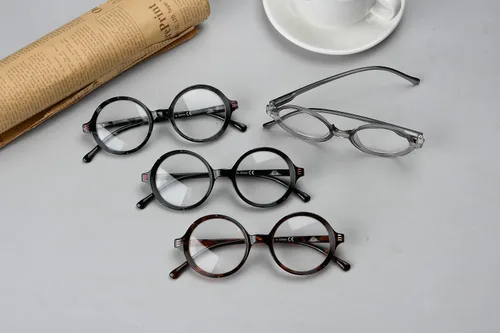Vista 6 de Eyekepper Paquete de 4 lentes de lectura para mujer con lente pequeña, redondas, +0.00