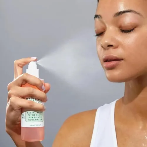 Vista 3 de Mario Badescu Espray facial con aloe, hierbas y agua de rosas para todo tipo de piel, bruma facial que hidrata, rejuvenece y aclara