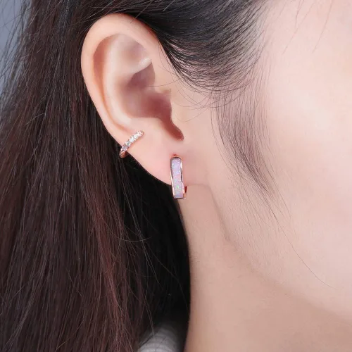 Vista 203 de CiNily Aretes Huggie de ópalo con bisagras, chapados en oro, hipoalergénicos, pequeños aretes de aro para mujeres, adolescentes, niñas, hombres