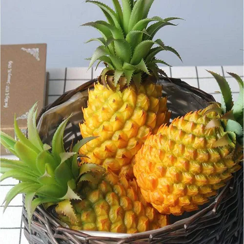Vista 4 de Yarrkc Adorno de fruta de piña artificial grande de 12 pulgadas, exhibición de piña falsa de alta simulación, frutas, verduras, estudio fotográfico