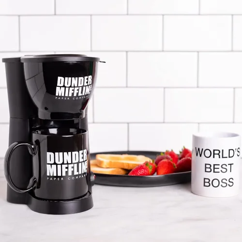 Vista 2 de Uncanny Brands The Office - Juego de regalo para cafetera individual con 2 tazas The Office 2 Tazas