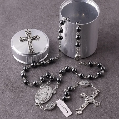 Vista 3 de HanlinCC Collar con cuentas de piedra negra de hematita de 0.236in con rosario milagroso con caja de regalo de metal de cruz para hombres y mujeres