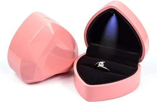Vista 12 de iSuperb Caja de anillo en forma de corazón, caja de anillo de compromiso con luz LED, caja de regalo para propuesta, boda, día de San Valentín Negro