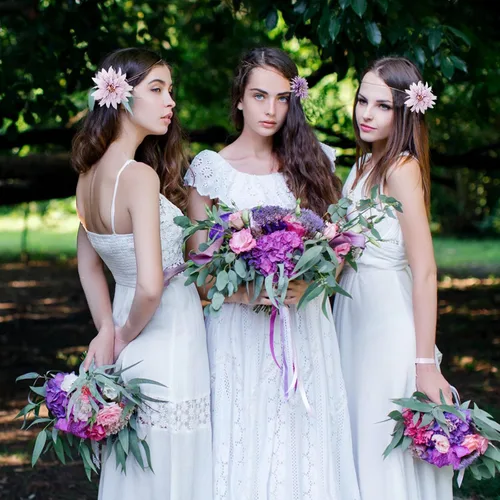 Vista 5 de LACGO 24 pinzas para el pelo con flores, broches florales para mujeres y niñas, bodas, Navidad, Año Nuevo, cumpleaños, fiestas bohemias, aniversario