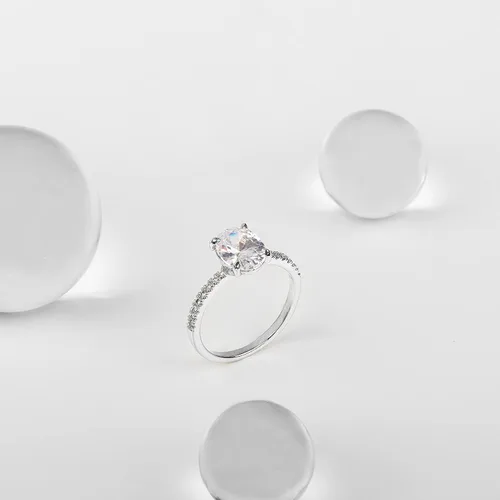 Vista 3 de PAVOI 14K Gold Plated Engagement Rings for Women Promise Wedding Band 1.25CT Cushion Cut Round Oval Cubic Zirconia Fake Engagement Ring